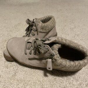 Aetrex Bonnie Arch Support Sneaker Taupe